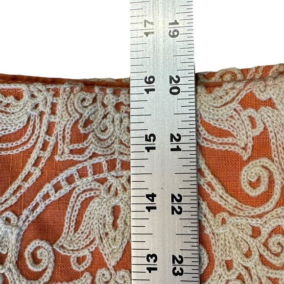 Nicole Miller Home Rust with Ivory Embroidered Table Runner 16 x 72 - Picture 4 of 9